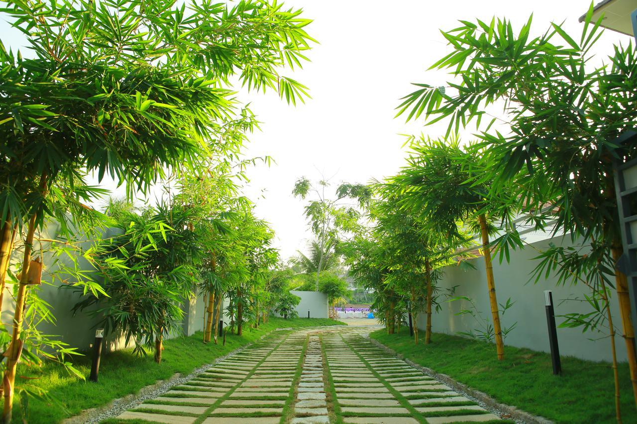 Global Backwater Resort Kollam Exterior photo