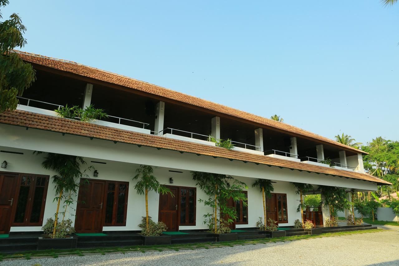 Global Backwater Resort Kollam Exterior photo